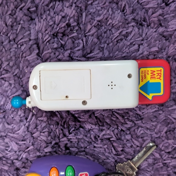 1999 Playskool CAR ALARM w/ REMOTE Sounds Metal Keys & Belt Clip & Flip Phone - Picture 9 of 9